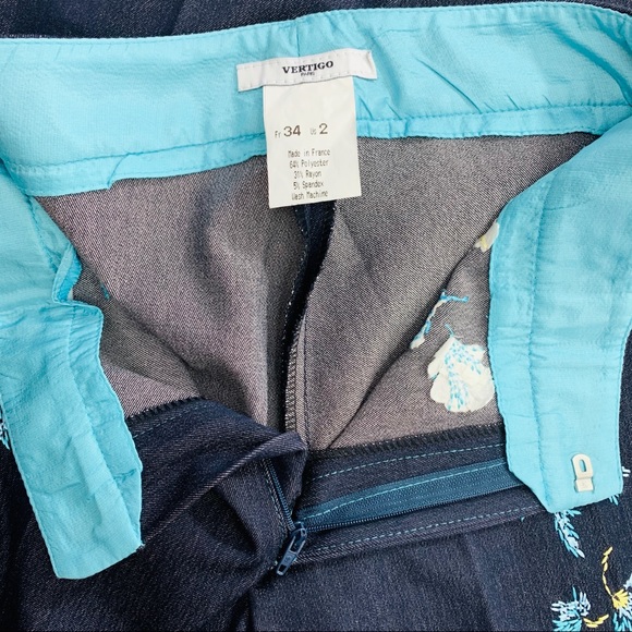 Vertigo Paris / Embroider Floral Bell Bottom Jean - Picture 7 of 8